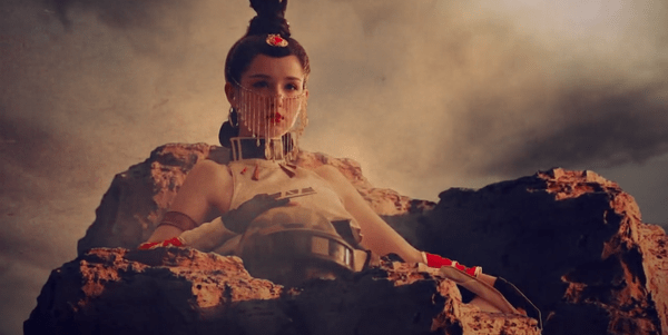 和平精英扶摇飞仙上线哈妮克孜化身冒险纽斯胡旋舞刷屏