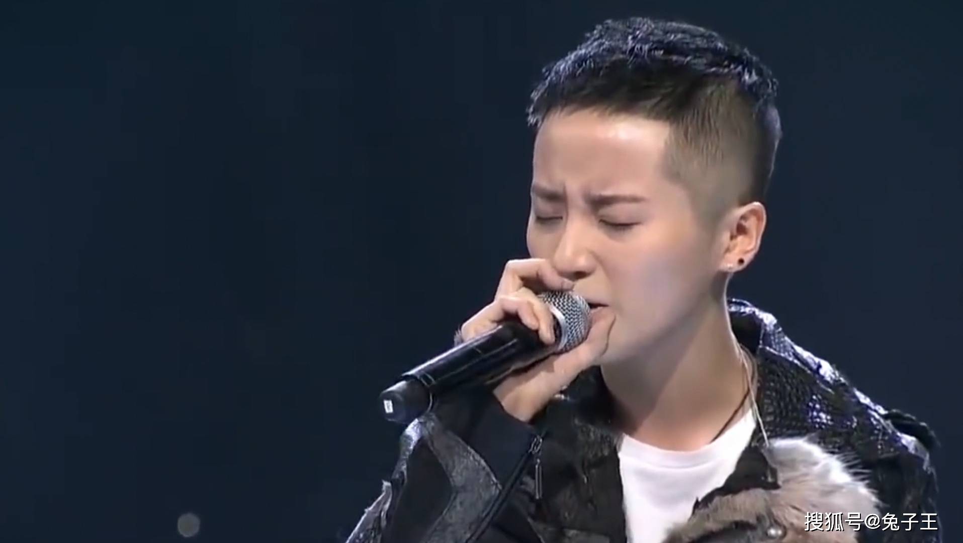 2014年,20岁的蒋一侨参加了《中国好歌曲》选秀