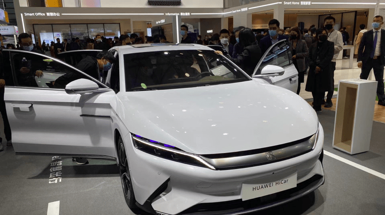 原创华为hicar大规模上车前智慧屋已用科技兑现想象