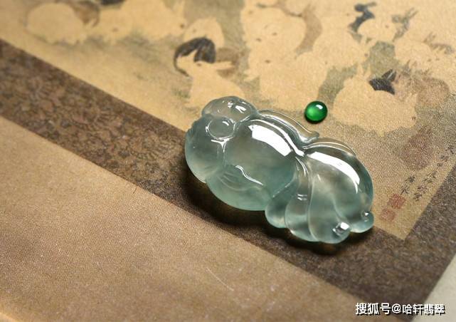 动物小雕刻之翡翠金鱼欣赏_搜狐网