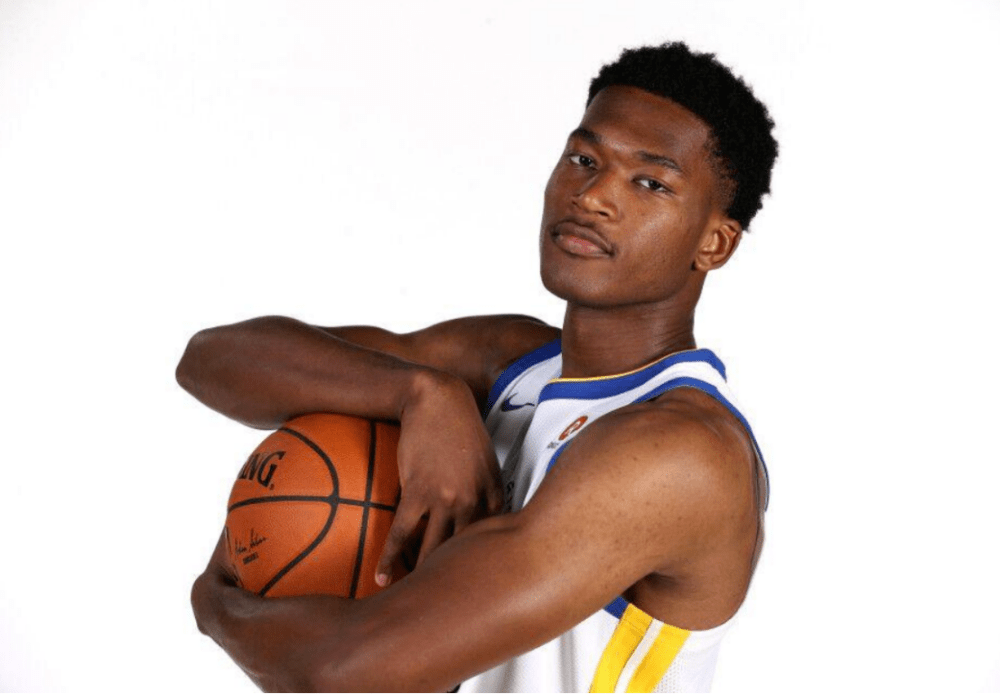 湖人签下冠军中锋,浓眉哥他都敢扣,硬度不输霍华德_达米安