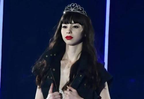 4k高清中条彩未女神走秀真是太美了台下直男眼睛都看直了