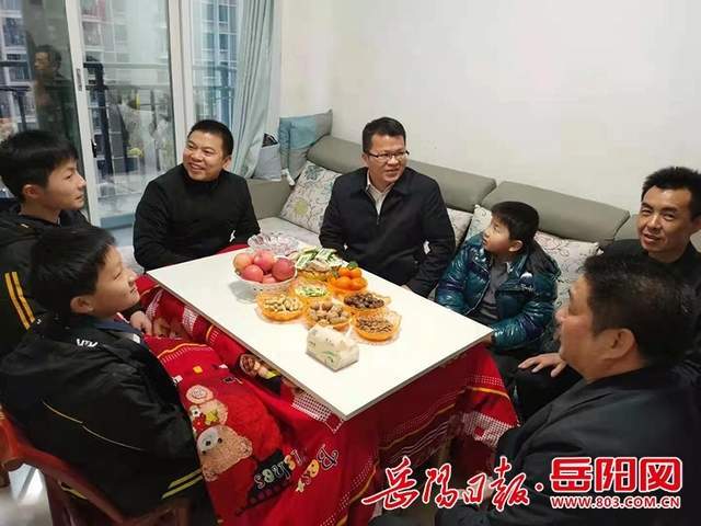 什么叫做脱贫家庭学生 99cb62597a084ef6885607f4667bd6b1.jpeg