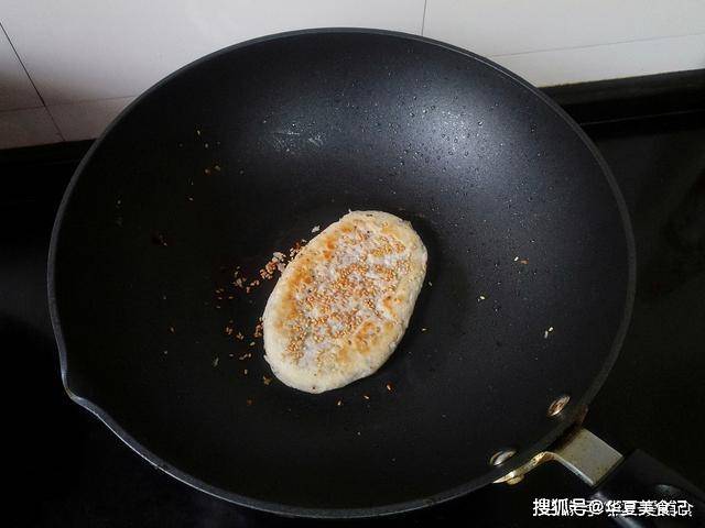 不粘锅做什么美食 d320a1d24b6c4b118aac90abf548dec0.jpeg