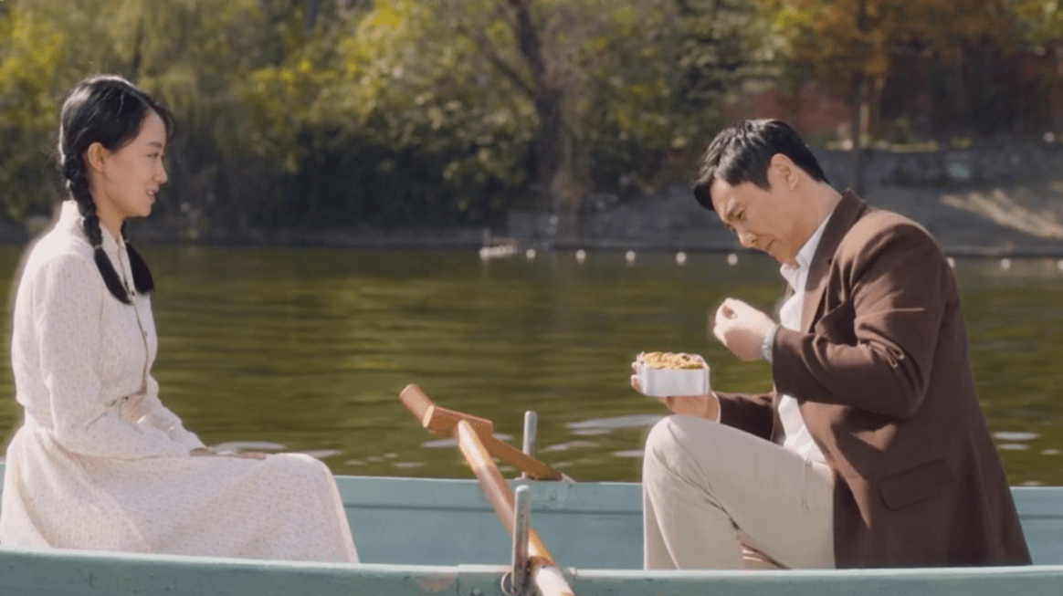 票房48亿女主角张小斐的流量密码,和她背后功不可没的两个女人