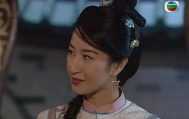 tvb苗翠花招不到工人织布的方德发动全家运转机器赶工