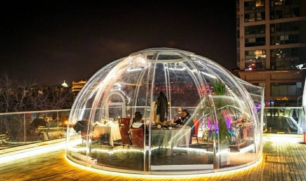 浪漫露台梦幻网红透明餐厅