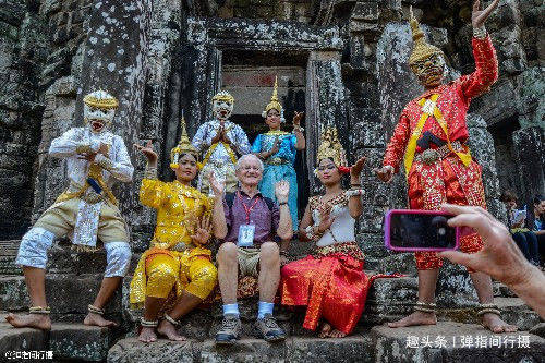 柬埔寨吴哥窟“最火”地标，佛像“迷之微笑”，原来背后大有故事