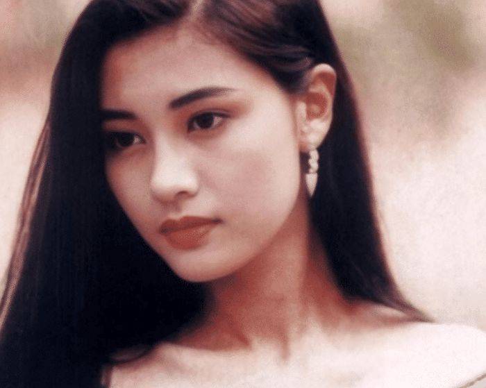 她曾是大陆第一美人 巅峰时到底有多美 看到年轻旧照就知道了 陈红