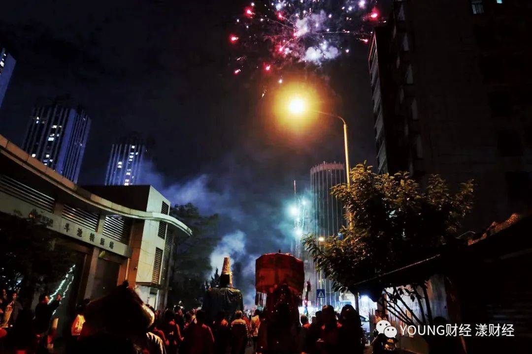 福州gdp破万_福州gdp突破万亿图片