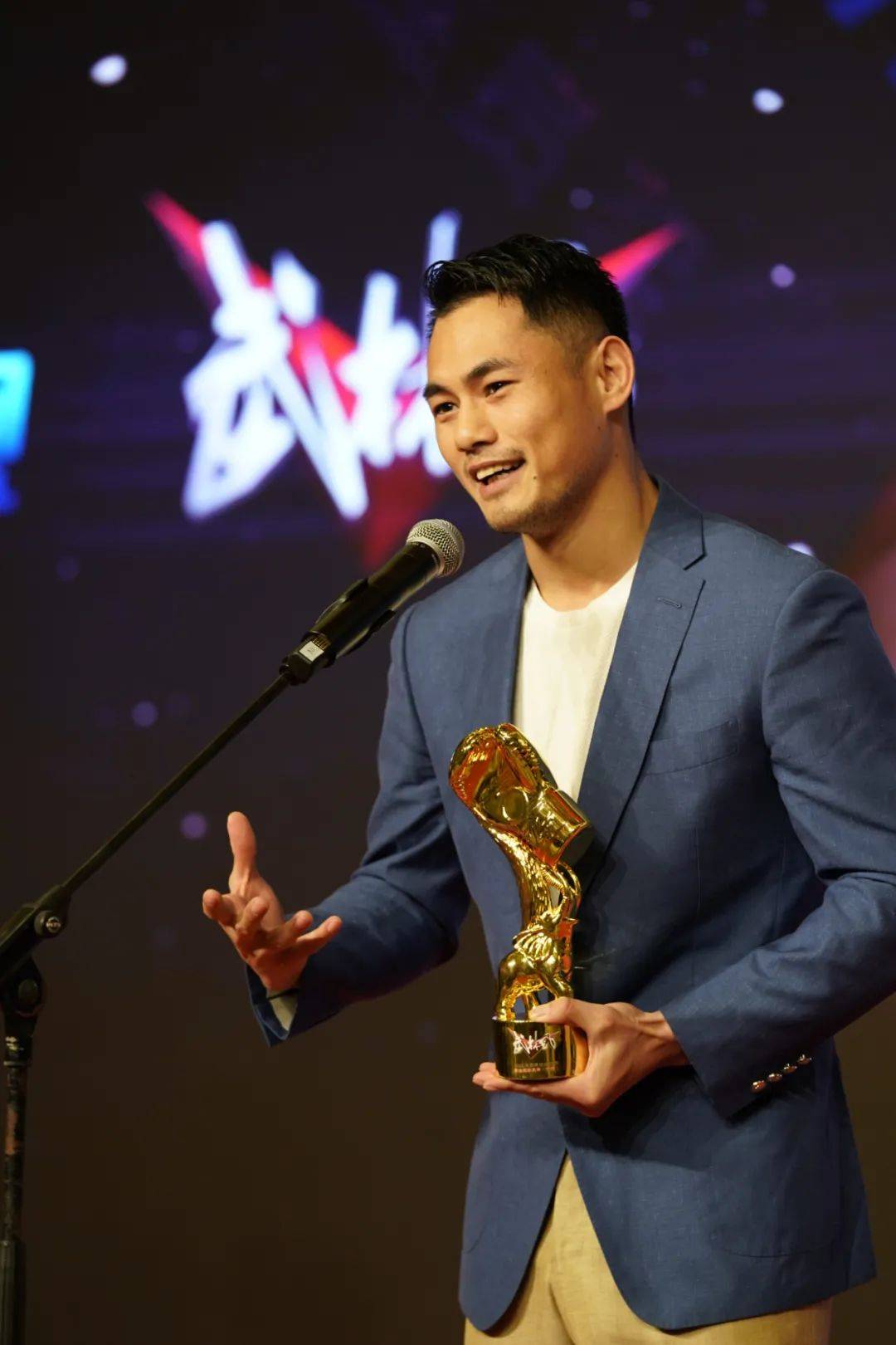 别再提播求了!自由搏击两大天王都来自东瀛,中国勇士需学习日本