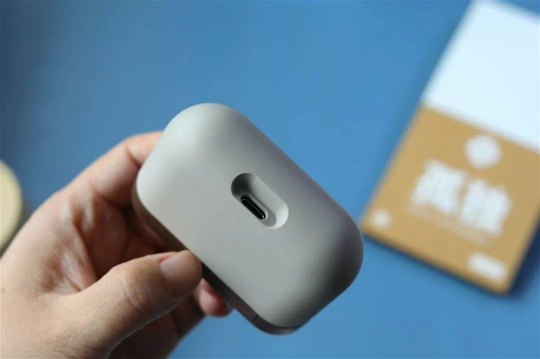 充电|细腻音质难逢敌手：索尼WF-1000XM3再现硬功底