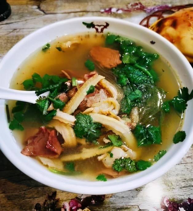 什么炖牛肚好吃 1663298f6bb54cc8a58d6709e220b1e5.jpeg