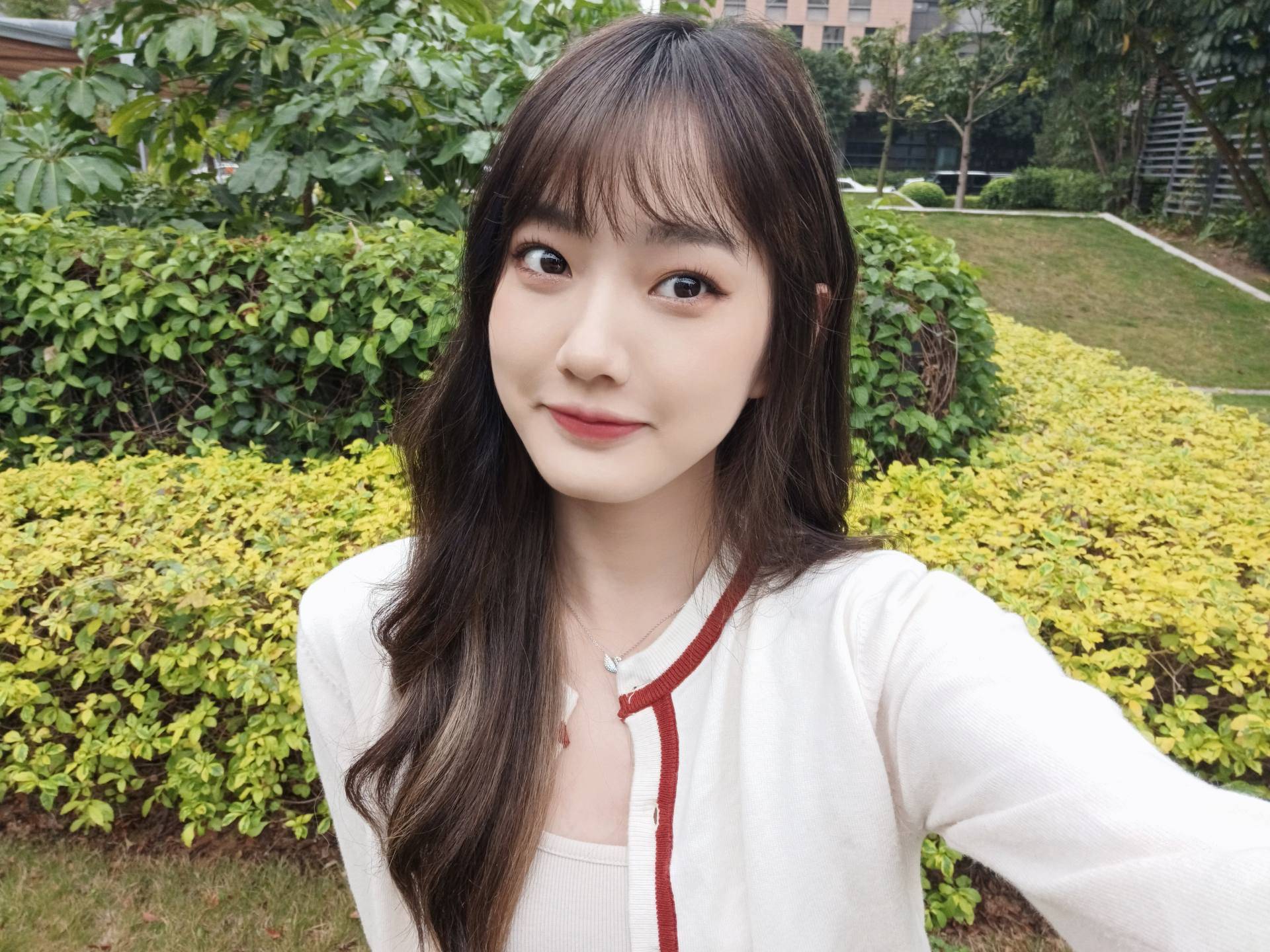 vivos9自拍如何真实体验光影风格多变自拍超给力