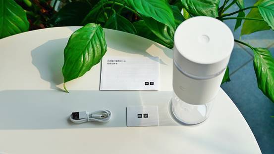 主体|米家随行便携榨汁杯开箱图赏：同样便携，更不违和