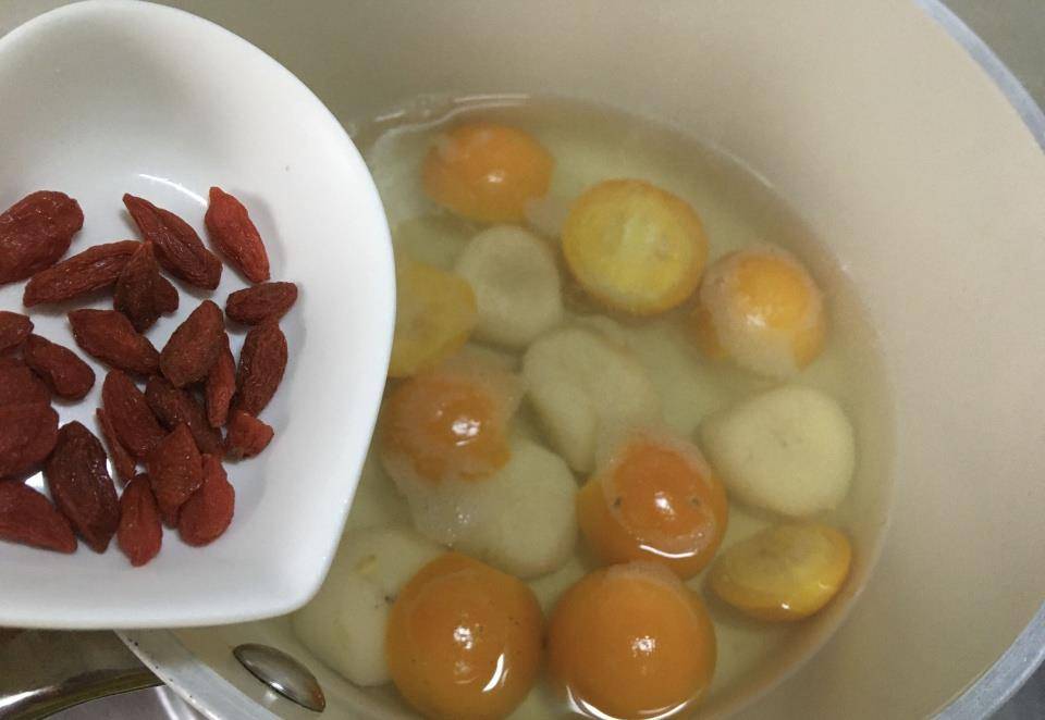 下火的水果汤怎么煮 e68f992480e34944b41883e5cbaec780.jpeg