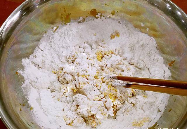 糯米粉怎么和面才好吃 16fdf2563457482eaf468129f04350d6.jpeg