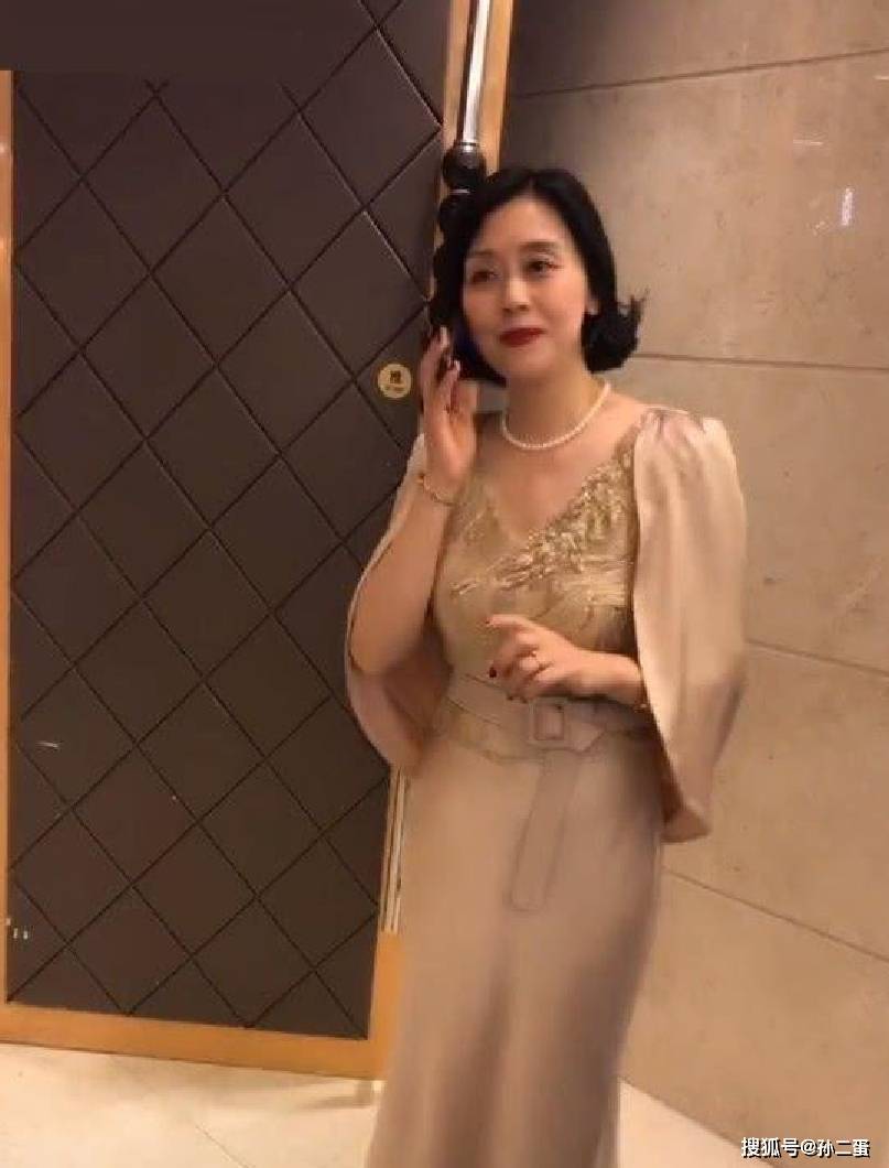 中国最美老太太气质 e19603f61ef74f4c9aa8bf18d409aad3.jpeg