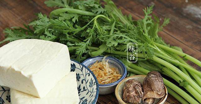什么菜做汤喝有助于减肥 77c971c0d54f4dd2ab793c3965f28ba4.jpeg