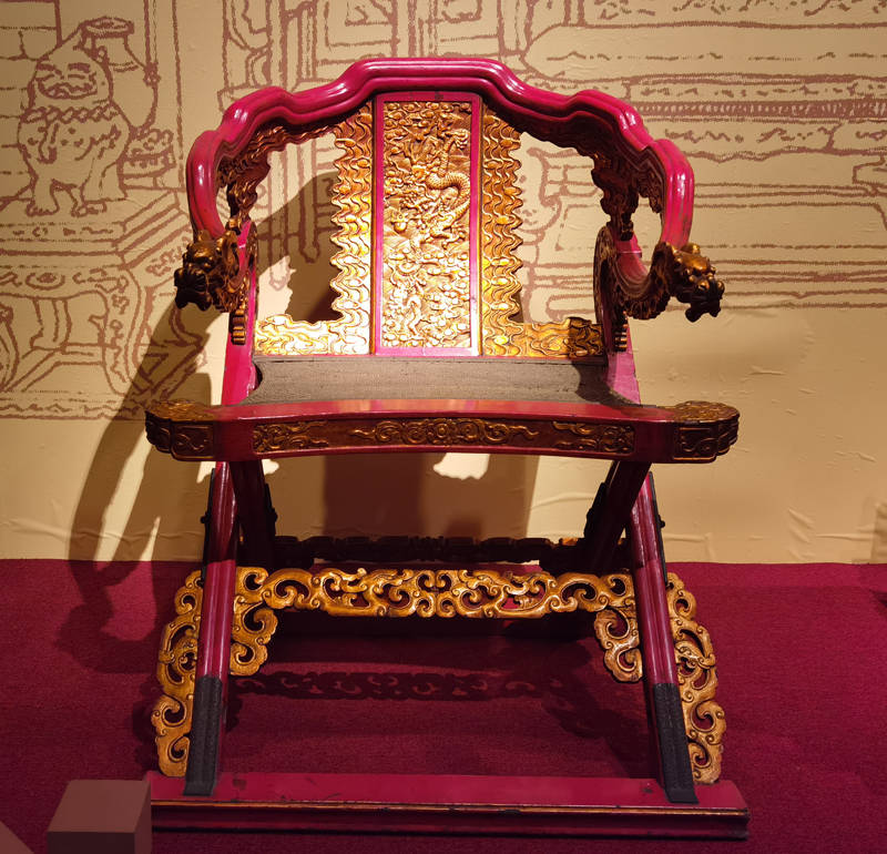 红漆描金云龙纹交椅是最豪横的皇家“马扎”