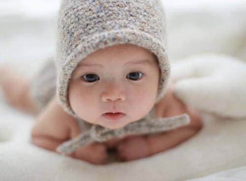 刚出生的宝宝这三个地方越丑,以后就会越长越美,你家宝宝有吗?