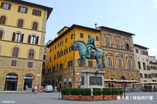 意大利“翡冷翠”，古老露天广场成“艺术殿堂”，免费向游客开放
