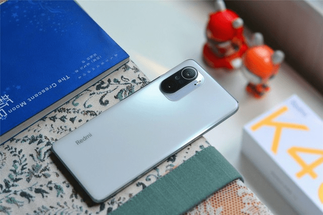 vivoy31s多少钱原价 9bb98172fa4d4f23a15fae1ec79d5775.png