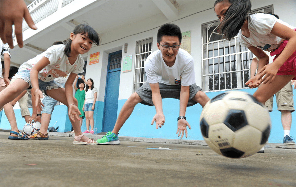 怎么成为高中体育老师 b2606db987ff4d2190cc1523c11a4642.png