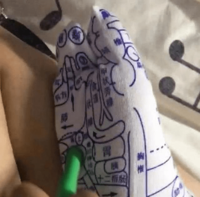 原创
每日一笑:作为一个吃货对食物的追逐,是没有什么可以阻挡的