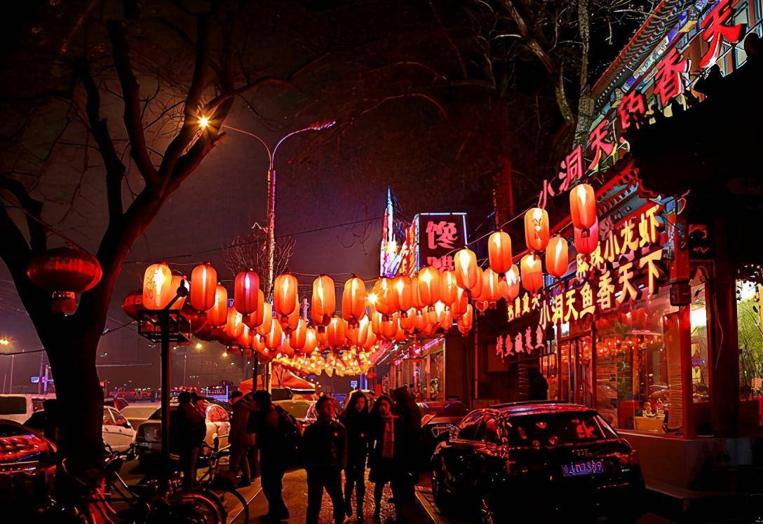 中国最“繁华”的夜市，号称吃货的“天堂”，你来过吗