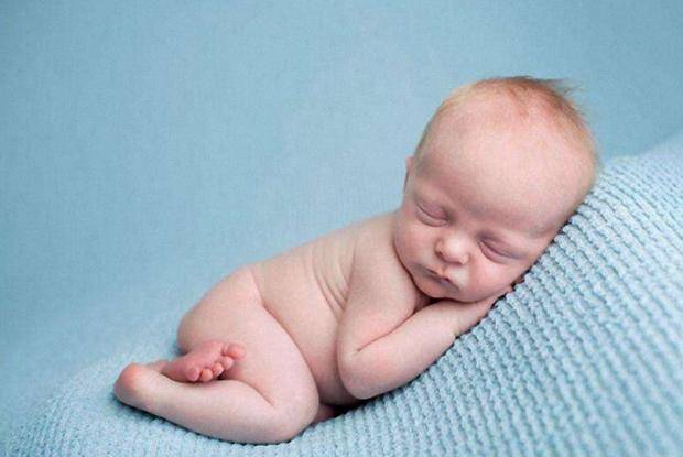 婴儿几个月不吐了 a3c1d3f0cb0748628b843e632ee1cdc9.jpeg