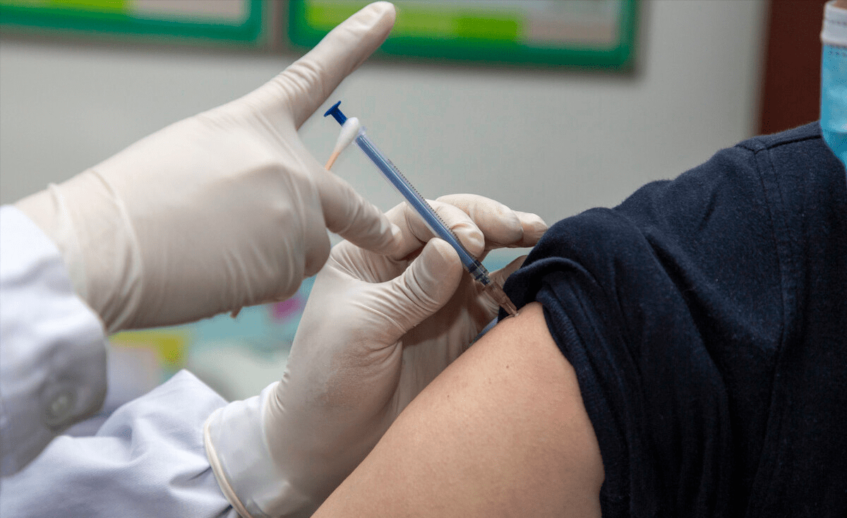 高血脂疫苗已经上市打一针就不需要每天吃他汀了看专家怎么说