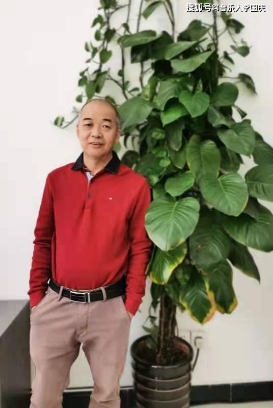 励志歌曲排行榜100首_庆祝建党百年,香港青年网红创作励志歌曲《一百年》