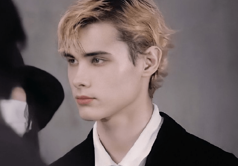 利路修造型丑竟是自己要求的为何他不淘汰才是选秀最大的公平