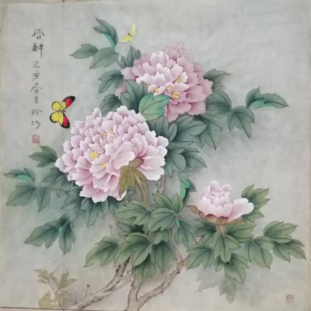 职业画家韩玲巧,河南洛阳人,诸多作品被海内外知名人士收藏