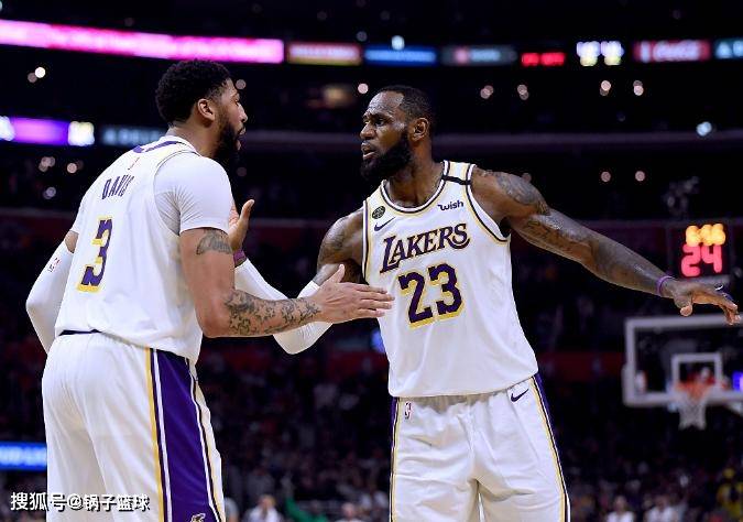 詹姆斯伤情被曝 97e344155e7c41aea39793ad8ccdbff7.jpeg