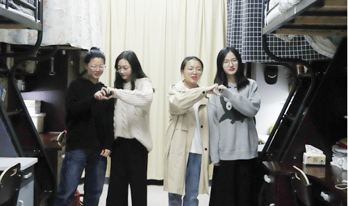 大学宿舍"最容易没"的东西,洗衣液上榜,这个东西瞬间就没了_室友