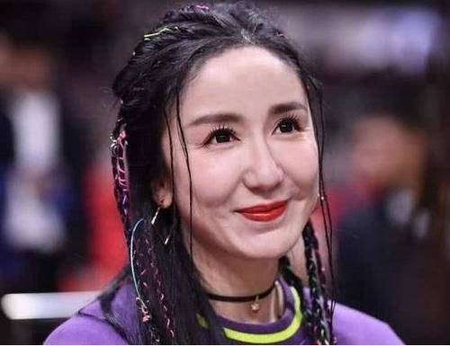 玻尿酸到底多"坑人"?这5位明星实力演绎什么叫"少女变噩梦"