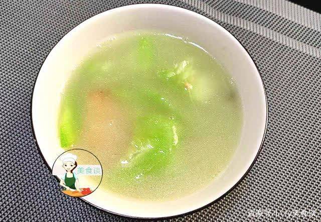 丝瓜配什么煮水喝好 42df2a1f08ac444f87c47fdfbf258acc.jpeg