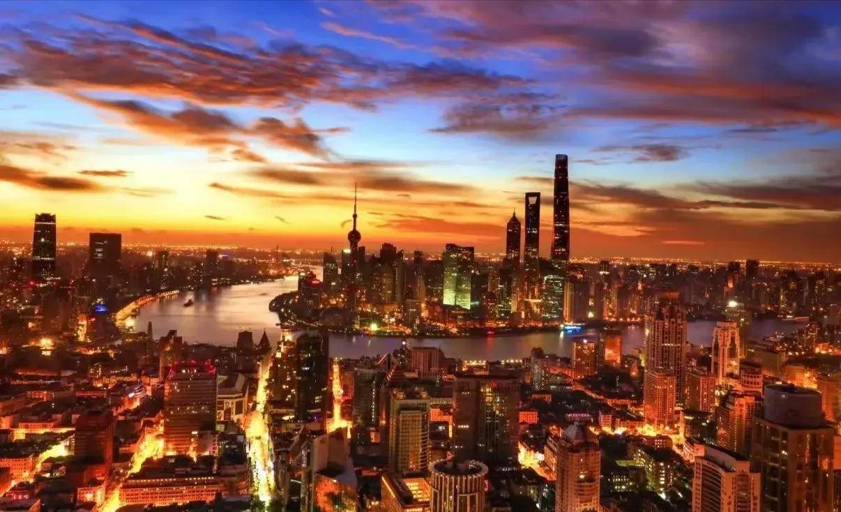 上海夜景 环境 工业 外资均强于北京 厚积薄发的上海经济 城市