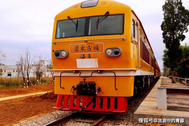 建水米轨小火车，中国最美的小火车，还创造了很多个中国第一
