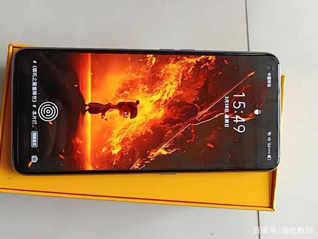 高配手机排行_旗舰手机推荐这5款,都是“高配低价”的代表,配置性能很全面