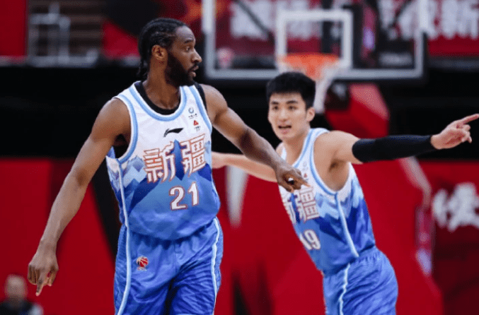 新疆男篮主教练 e8cf2bef117e4b21b89eee6d9b4832cd.png