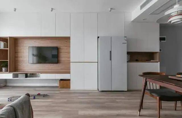 冰箱怎么放客厅 32b25015ca5e45859963e7ac33a5501e.jpeg