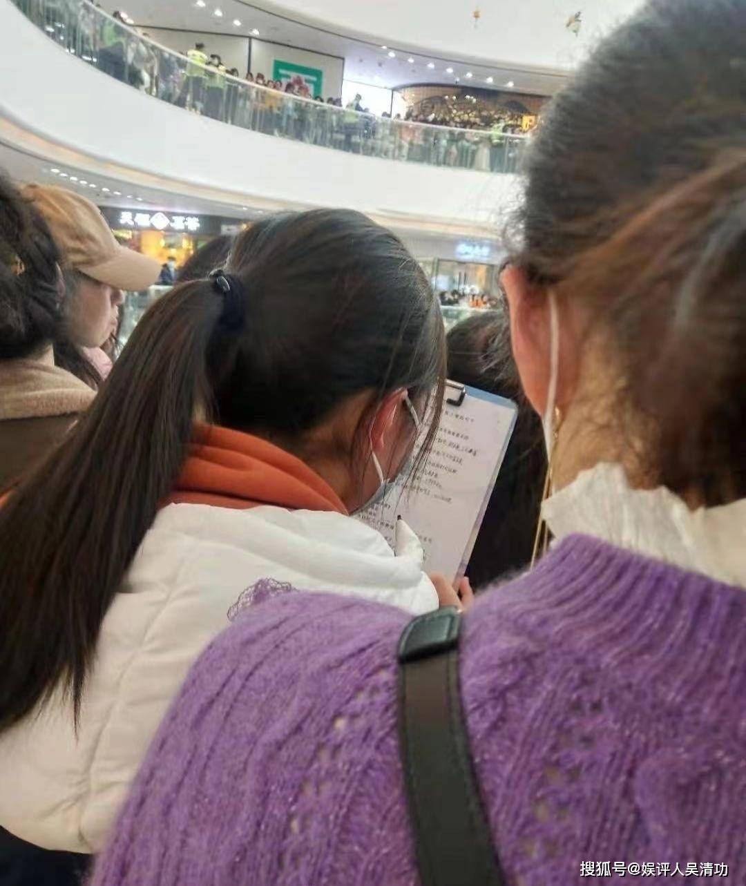 跑男成毅照片 a4a23a1ca14a4e53991fb26e36d9c401.jpeg