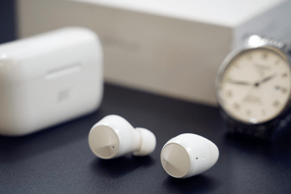 蓝牙排行榜_2021年蓝牙耳机排行榜10强之AirpodsPro、小鸟和索尼降噪豆