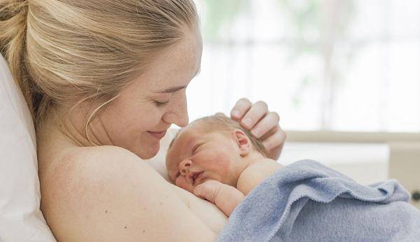 新生儿什么时候可以看到东西 291ddf7f476d406292c0e6cc18bea6fd.jpeg