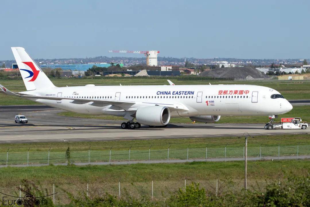 首架将由中国交付的a350亮相,交付工作首次落地欧洲外_空客