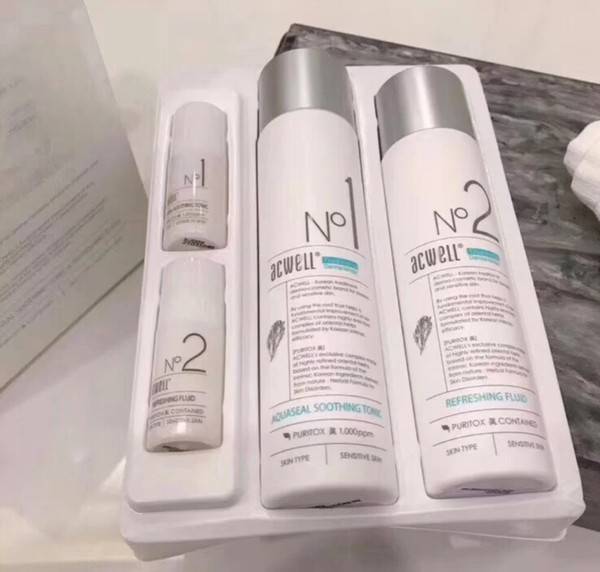 艾珂薇水乳套装