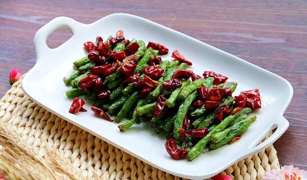 如何制作干煸豆角 cadb4715bb9e4eda9f5bde8b7ef2ad63.jpeg